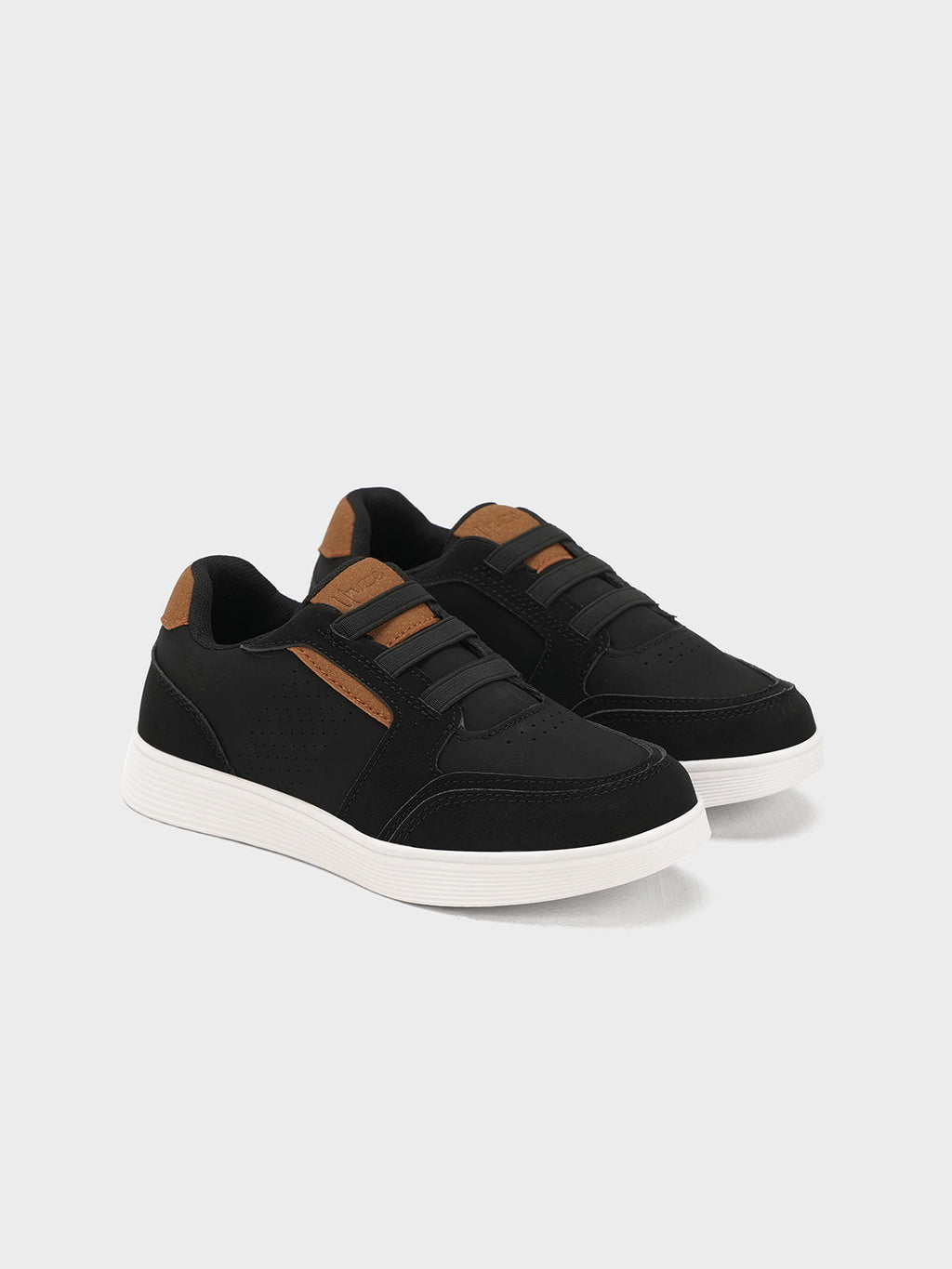 Boys "CHINUA" Comfy and Stylish Trainers