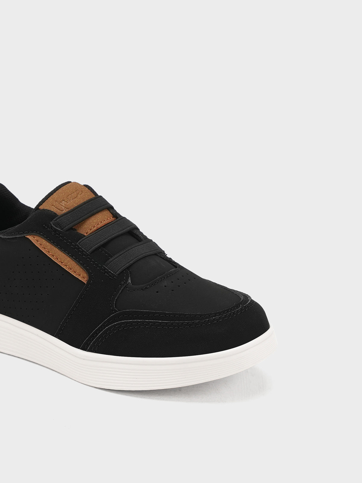 Boys "CHINUA" Comfy and Stylish Trainers