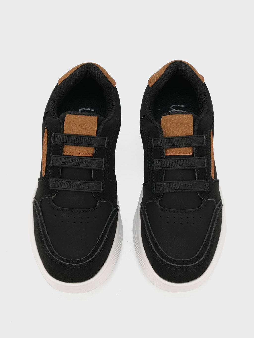 Boys "CHINUA" Comfy and Stylish Trainers