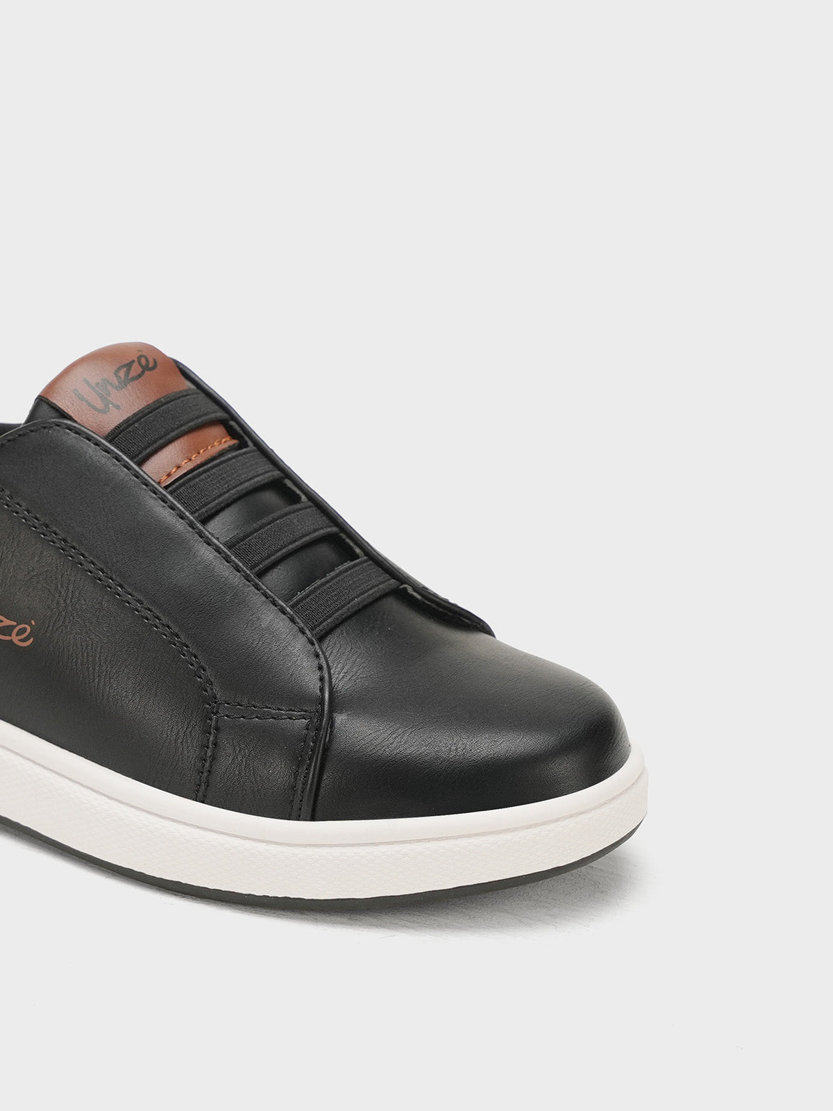 Boys "UBALD" Casual Durable Trainers