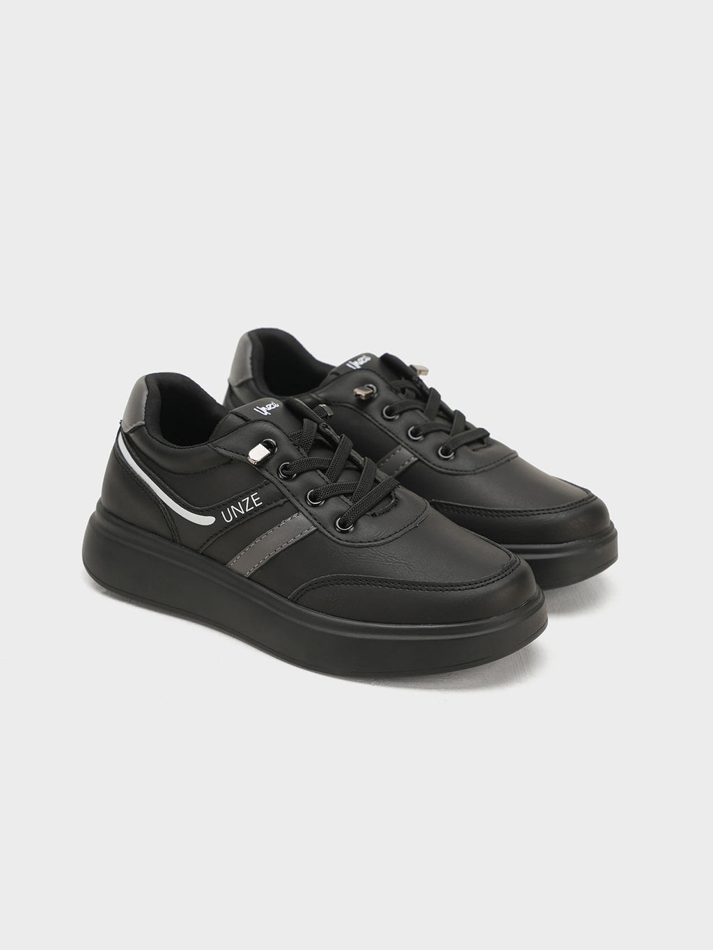 Boys "UNARIN" Easy to Wear Trainers
